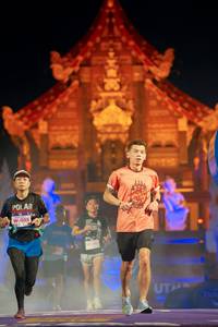 BIB: 035
                            <button type="button" onclick="openModal(22469136)" class="btn btn-primary btn-sm float-right btn-popup" data-toggle="modal" data-target=".modal-high-quality">
                        <i class="fas fa-shopping-cart"></i> Add to Cart
                    </button>
                                            <button type="button" onclick="isThisMe(22469136, true)" class="btn btn-success btn-sm float-right btn-popup btn-isme hidden" data-toggle="tooltip" data-placement="bottom" title="นี่คือรูปของคุณใช่ไหม คลิกที่นี่เพื่อเอาเข้าอัลบั้ม">
                        <i class="fas fa-plus"></i> Add to album
                    </button>
                    <button type="button" onclick="isThisMe(22469136, false)" class="btn btn-warning btn-sm float-right btn-popup btn-isnotme hidden">
                        <i class="fas fa-ban"></i> Remove from album
                    </button>